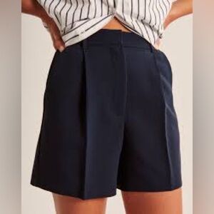 Abercrombie Ultra High Rise Tailored Shorts Navy